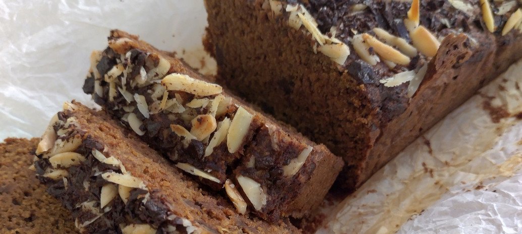 Kruidkoek met amandel en chocolade